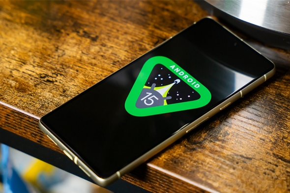 股票在线配资 1吨旧手机能提炼200克黄金 专家回应：工艺改进含金量显著降低